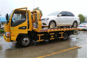 乾安附近拖车救援24小时服务热线